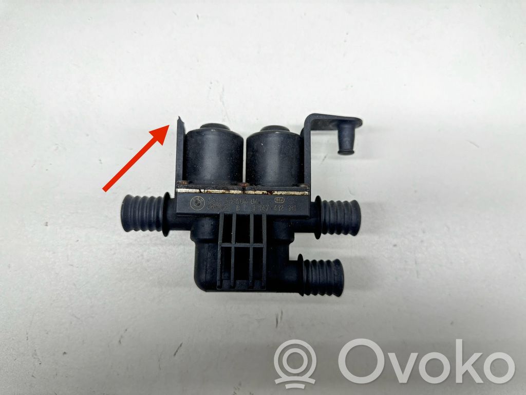 BMW 5 E60 E61 Coolant heater control valve 