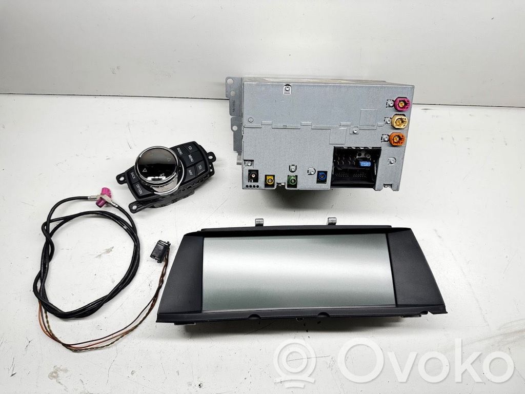 Panel / Radioodtwarzacz CD/DVD/GPS   9244161,LL6CLD10,21781231,1013158967,11419110,6512CI9244161,6512CI924416101,65829253944,6582925394401,901208480004,9241818,9253944,BM9241818,BM924181801,BM9241818015,CI9244161,CI924416101
