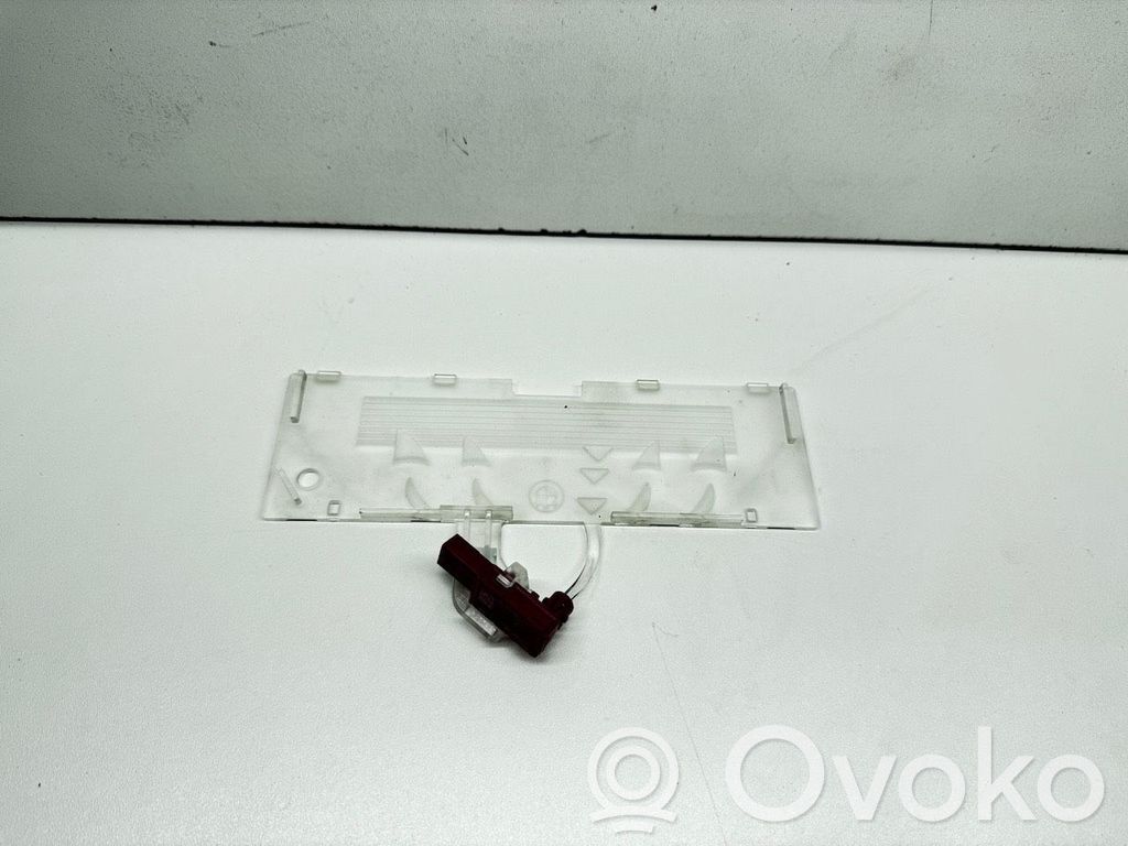 BMW 5 G30 G31 G38 Światło fotela przedniego 
