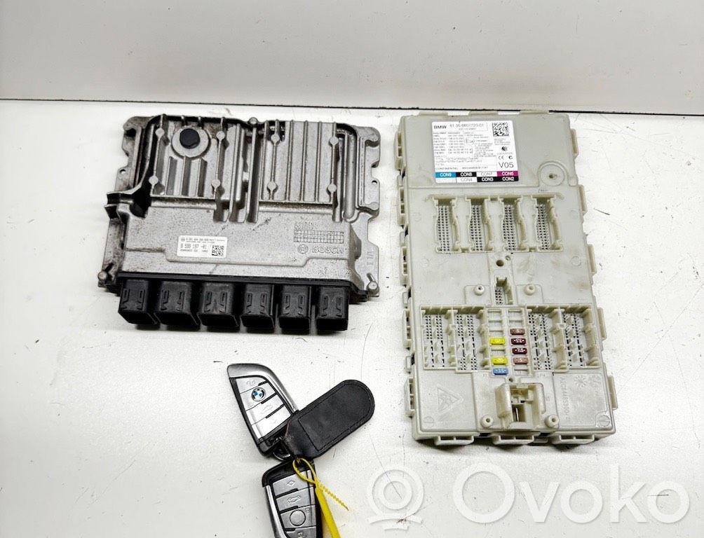 BMW 5 G30 G31 G38 Engine control unit/module 
