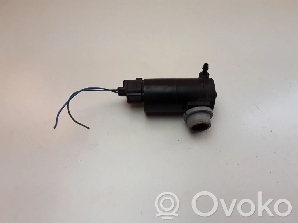 Toyota Aygo AB40 Windscreen/windshield washer pump 