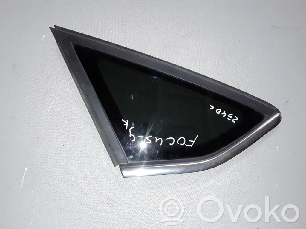 Ford Focus Rear side window 