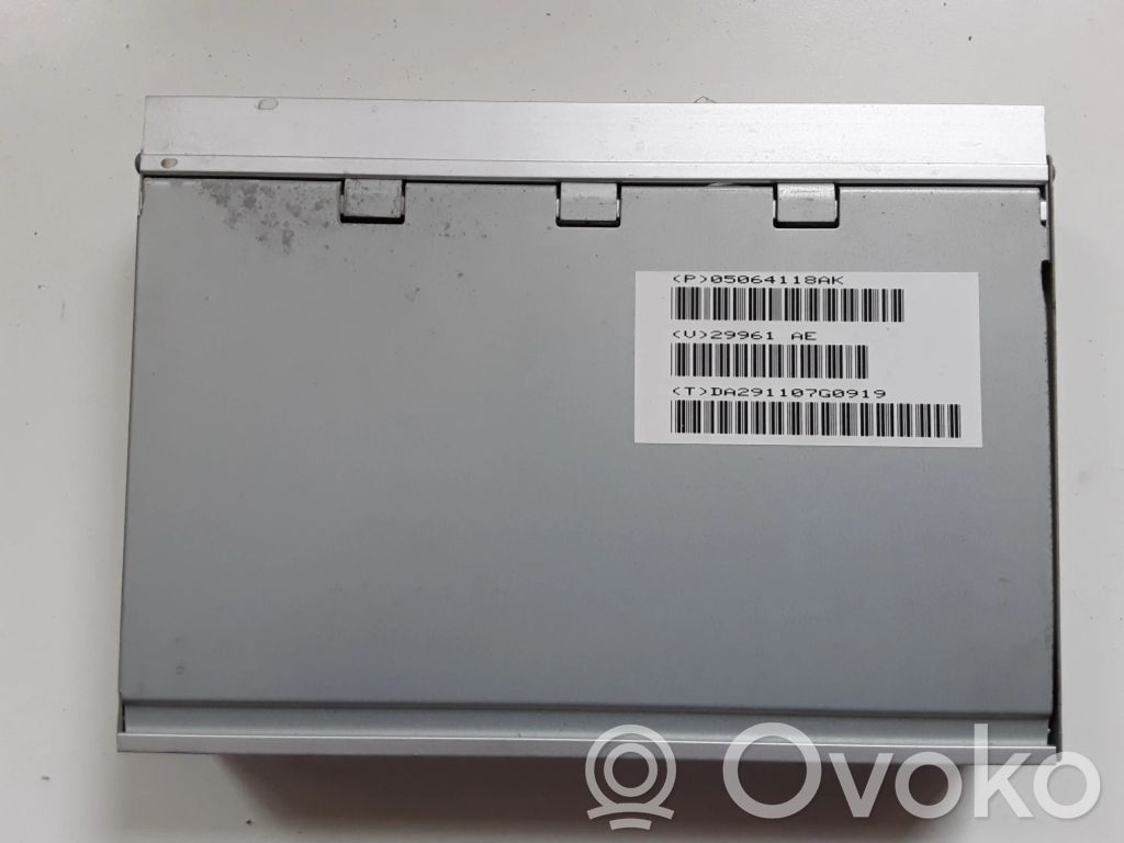 Jeep Grand Cherokee (WK) Sound amplifier 