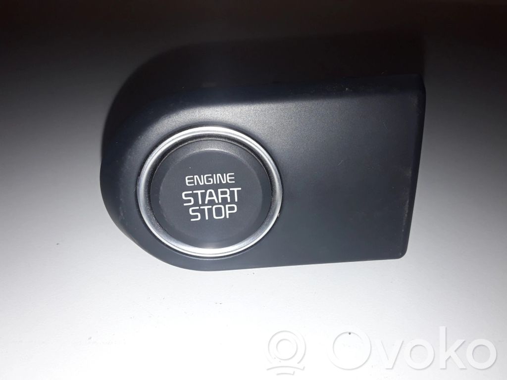 KIA Ceed Engine start stop button switch 