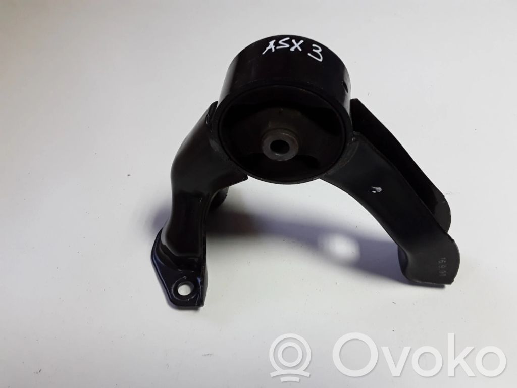 Mitsubishi ASX Engine mount bracket 