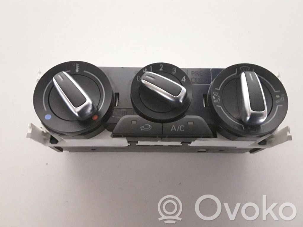 Audi A1 Air conditioner control unit module 