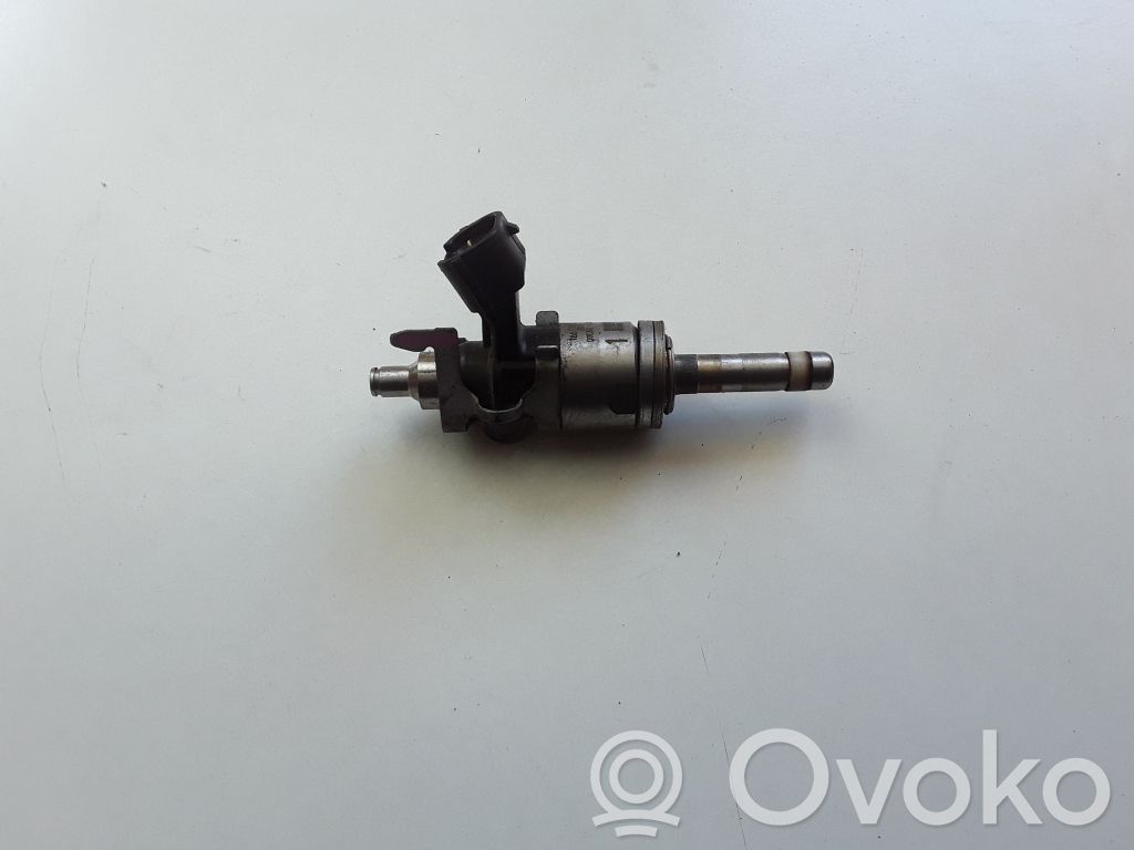 Subaru Forester SK Wtryskiwacz paliwa 
