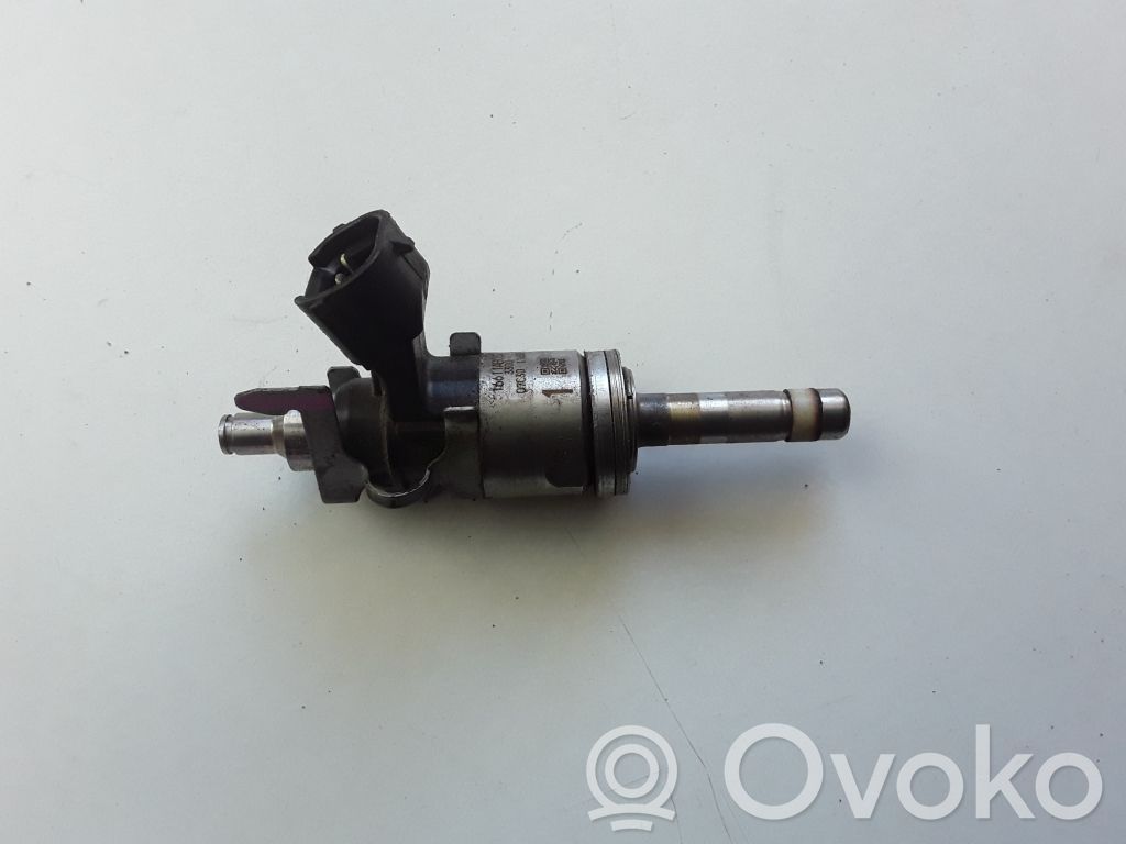 Subaru Forester SK Wtryskiwacz paliwa 