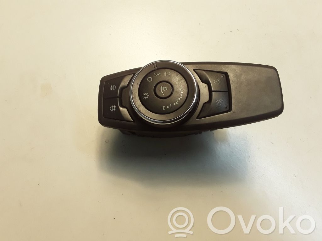 Interrupteur d’éclairage   E1GT13D061ADW