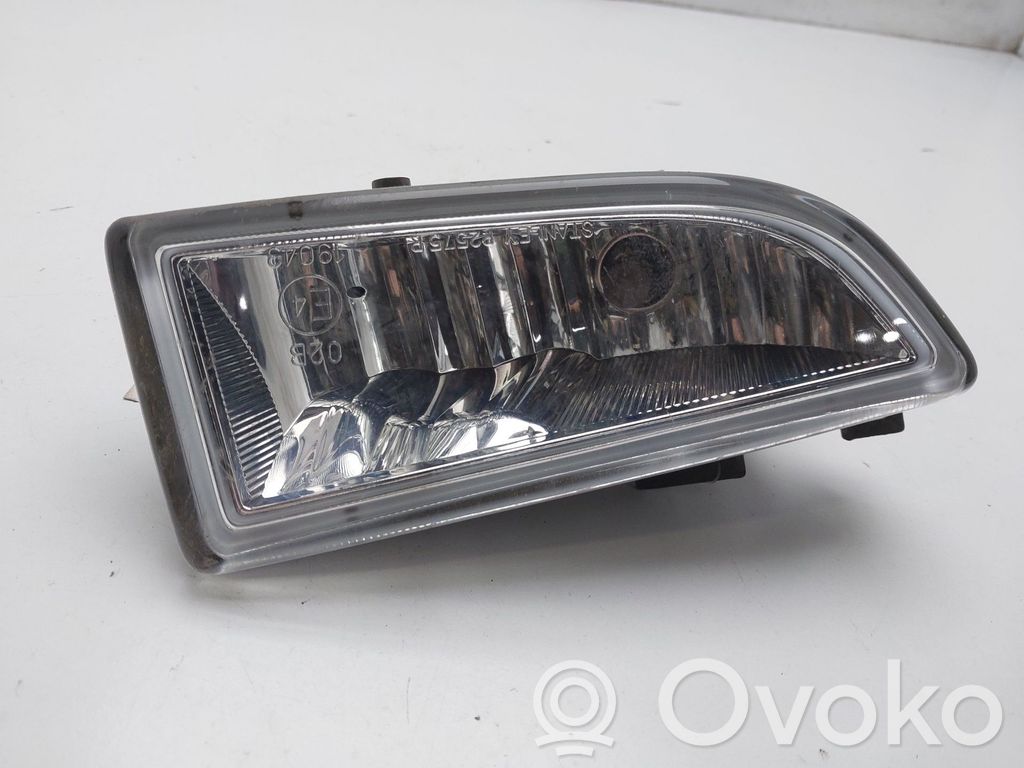 Mazda 3 II Front fog light 