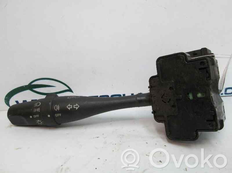 Nissan PickUp Light switch 