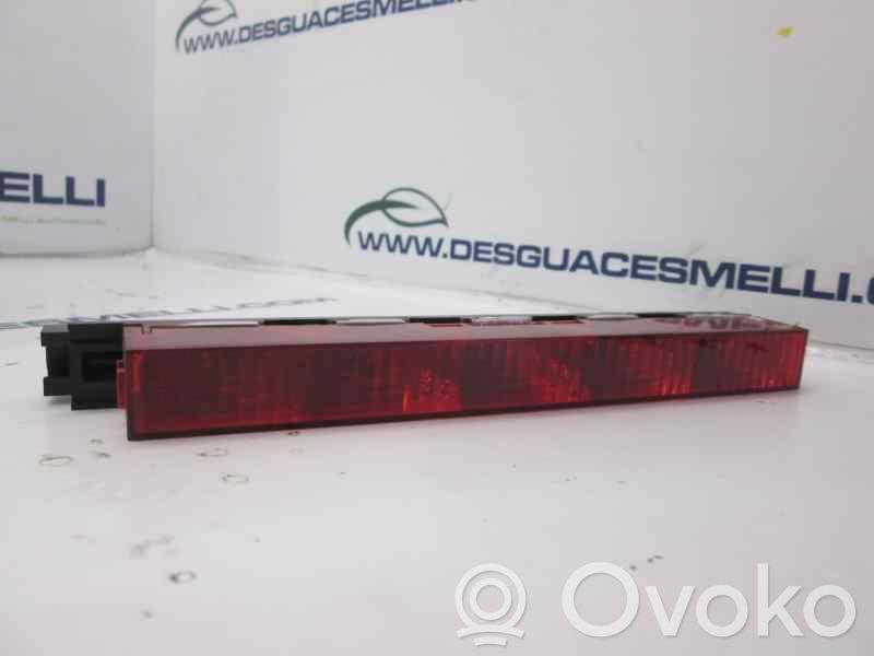 Ford Mondeo Mk III Papildomas stop žibintas 