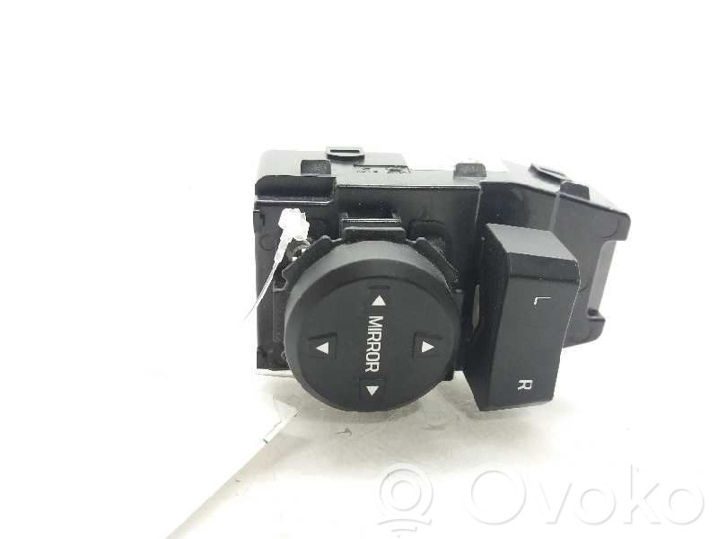 Hyundai Ioniq Wing mirror switch 