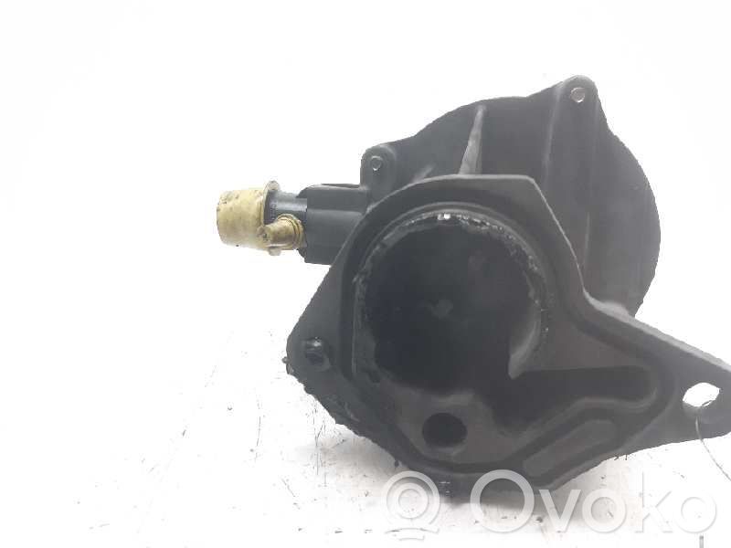Renault Megane I Vacuum pump 