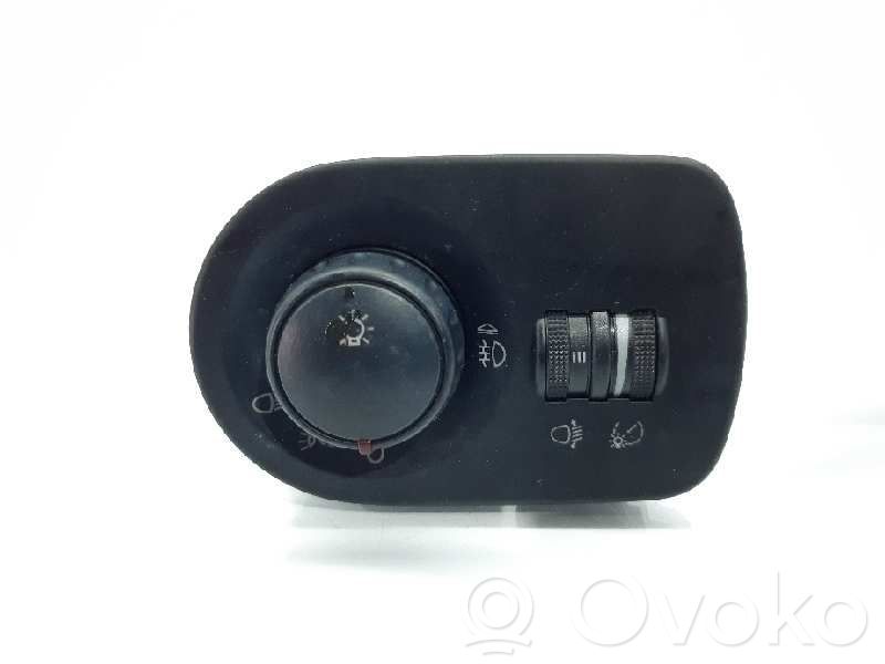 Seat Leon (1P) Light switch 
