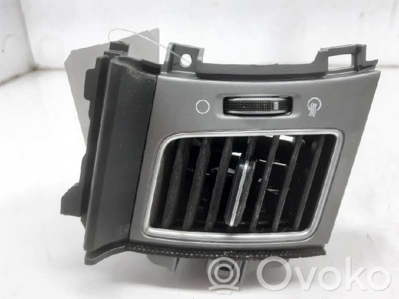 KIA Niro Rejilla de ventilación central del panel 