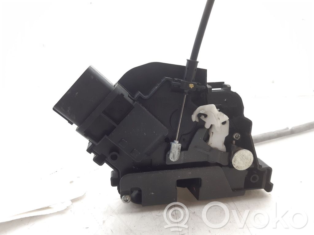 Cerradura de puerta delantera   30799302