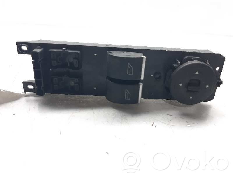 Ford Fiesta Electric window control switch 