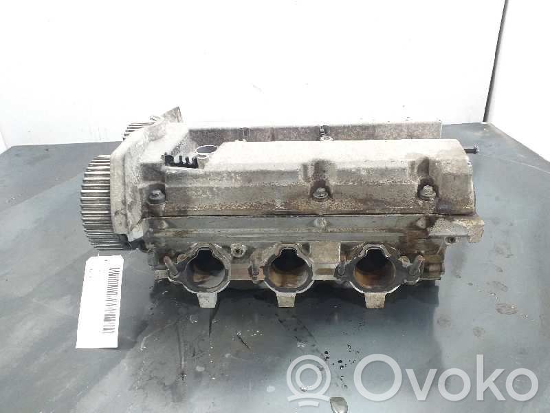 KIA Opirus Culata del motor 