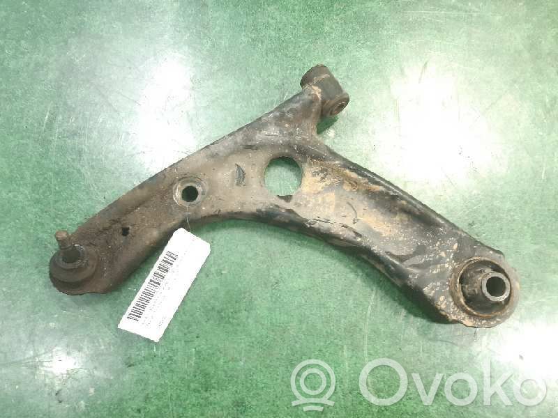 Peugeot 107 Front lower control arm/wishbone 