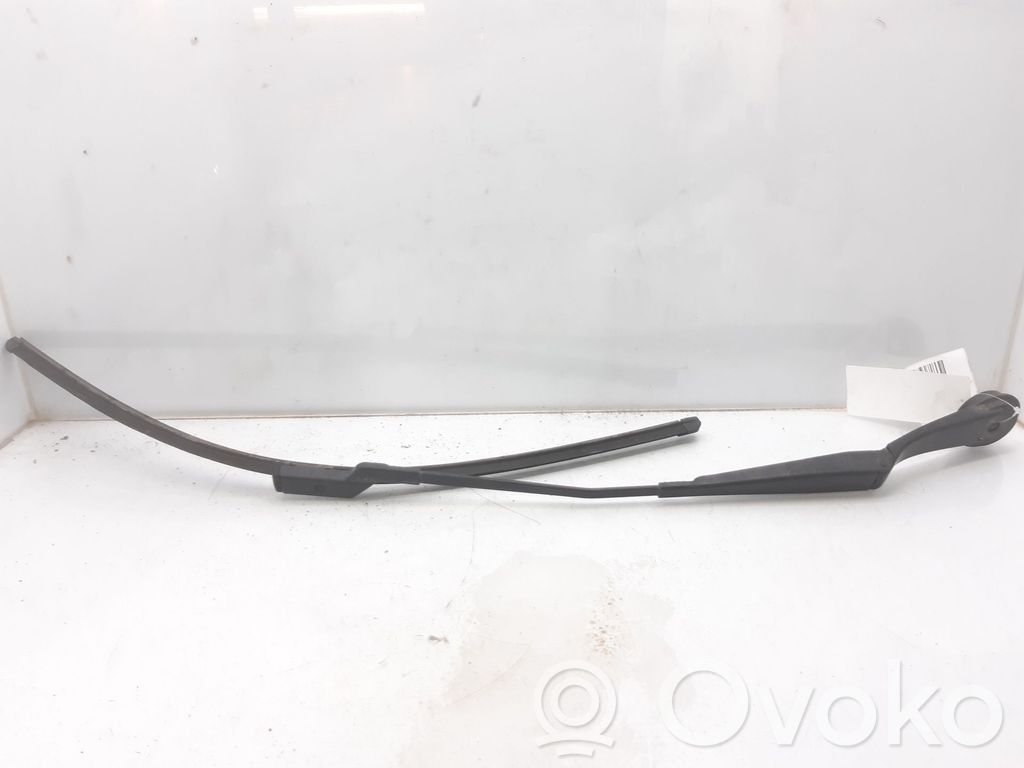 Ford Focus Wischerarm vorne 