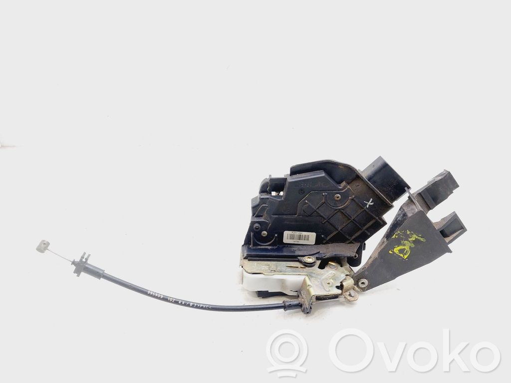 Cerradura de puerta trasera   3M5AR26412BP