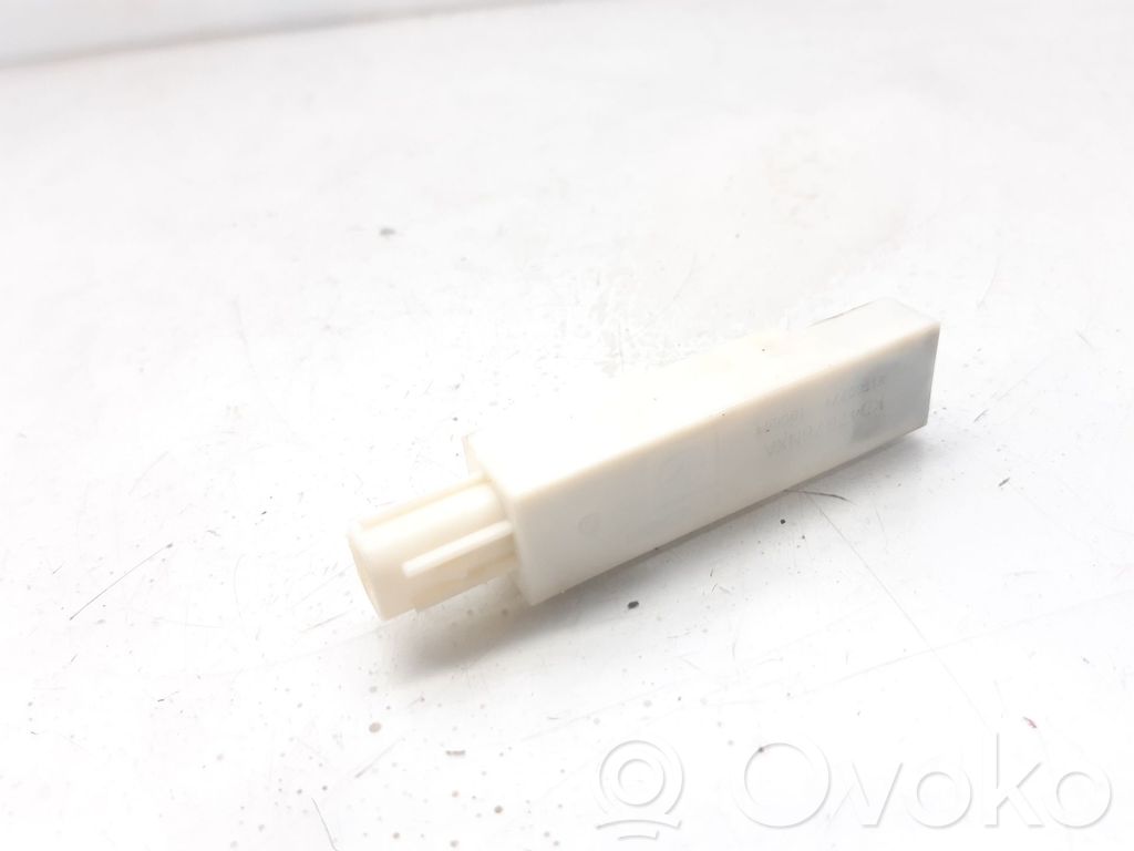 Mazda CX-3 Radion antenni 