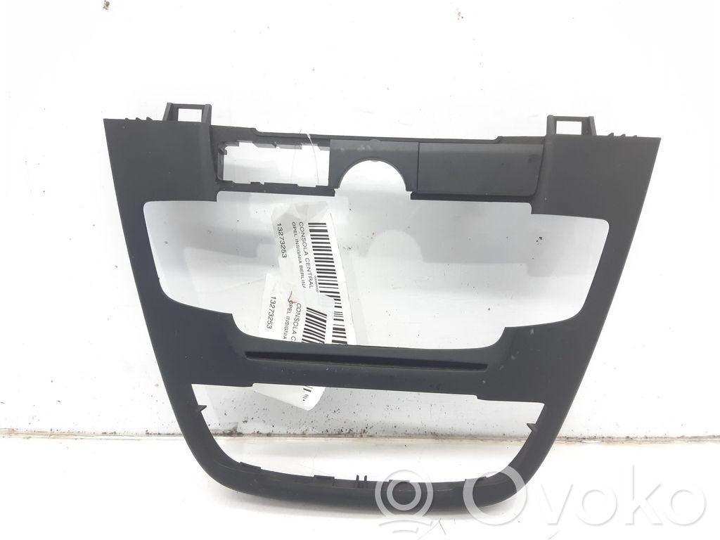 Opel Insignia A Consola central 