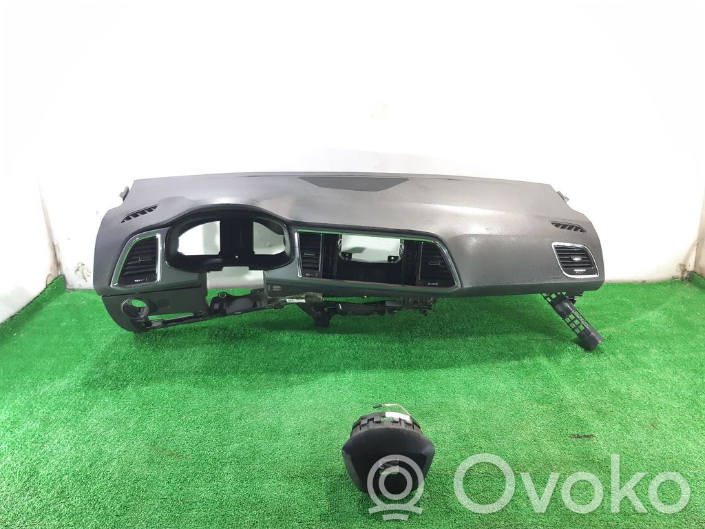Seat Ateca Set planșă bord cu airbag 