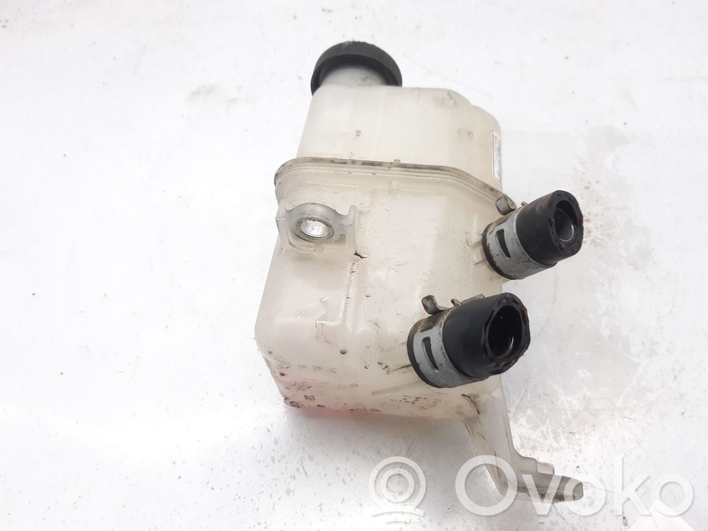 Toyota Prius (XW30) Serbatoio di compensazione del liquido refrigerante/vaschetta 