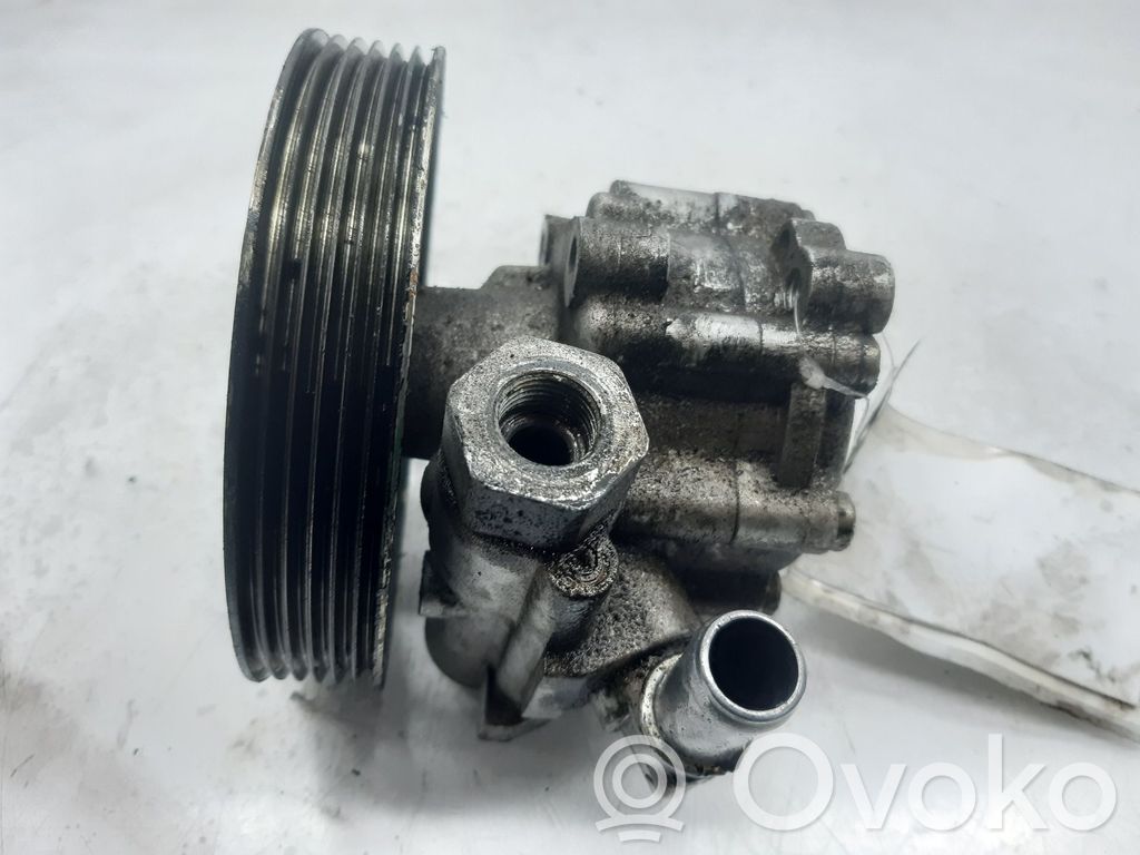 Citroen C5 Ohjaustehostimen pumppu 