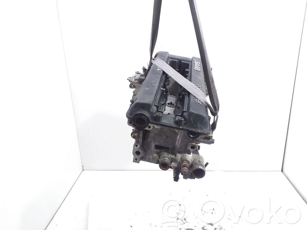 Culata del motor   B235E