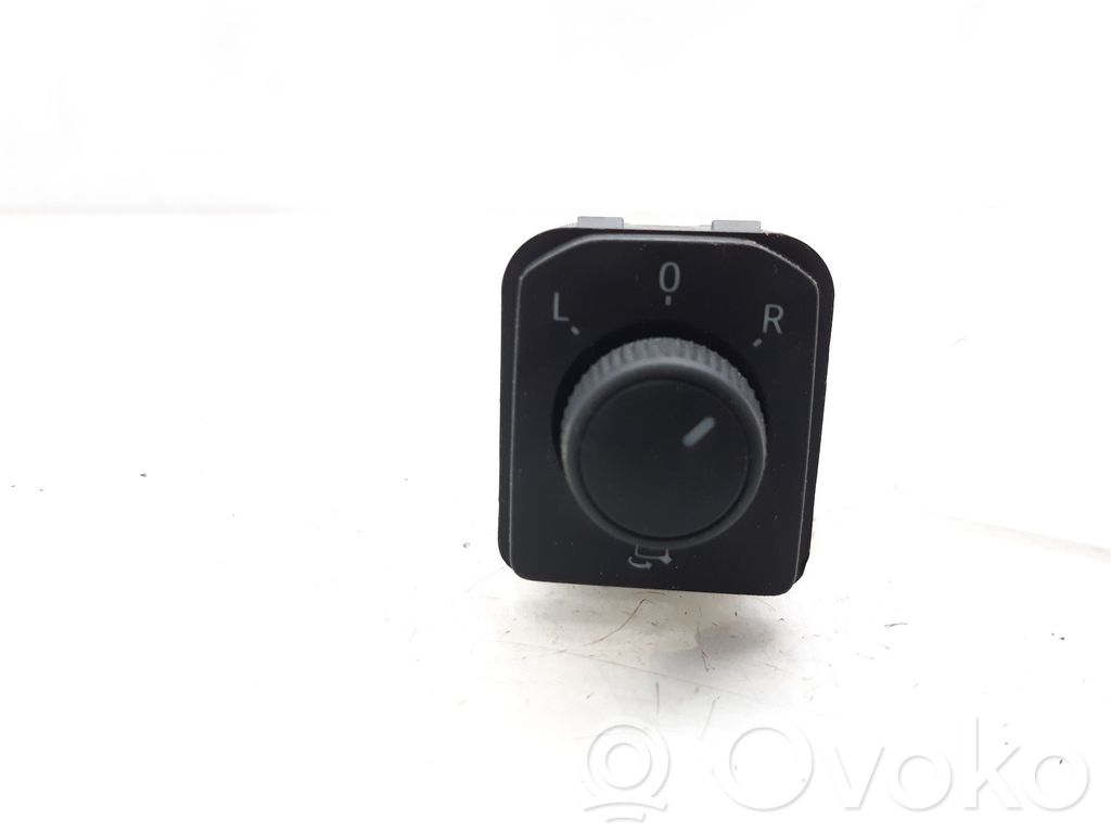 Seat Arona Interruptor del espejo lateral 