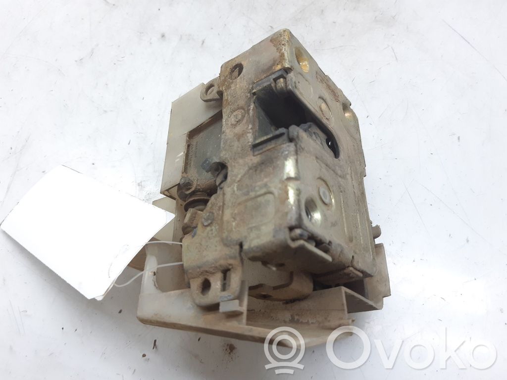 Renault Megane I Etuoven lukko 