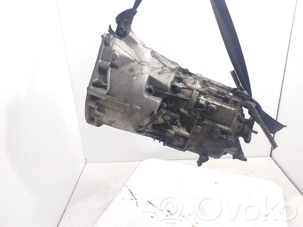 BMW 5 E39 Mechaninė 5 pavarų dėžė 