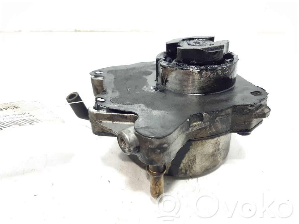 Opel Astra H Bomba de vacío 