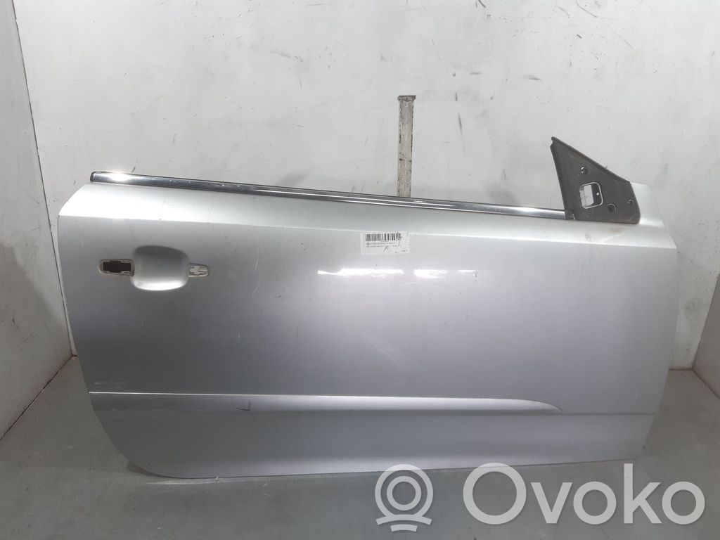 Opel Astra H Puerta delantera 