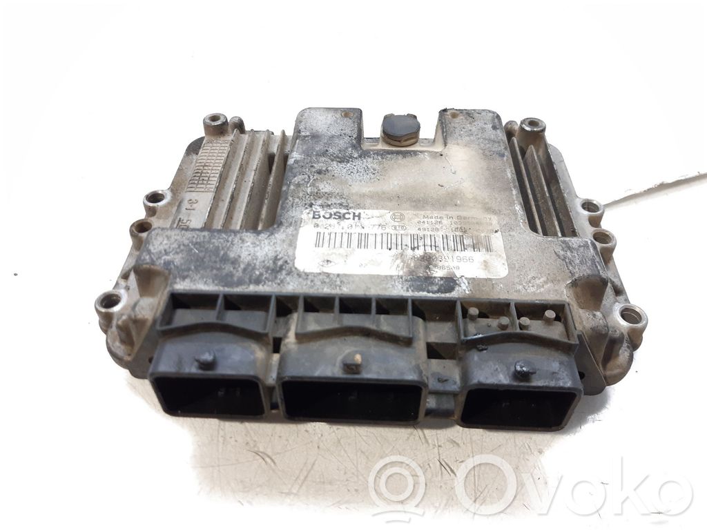Renault Megane II Unitate/modul de control motor 