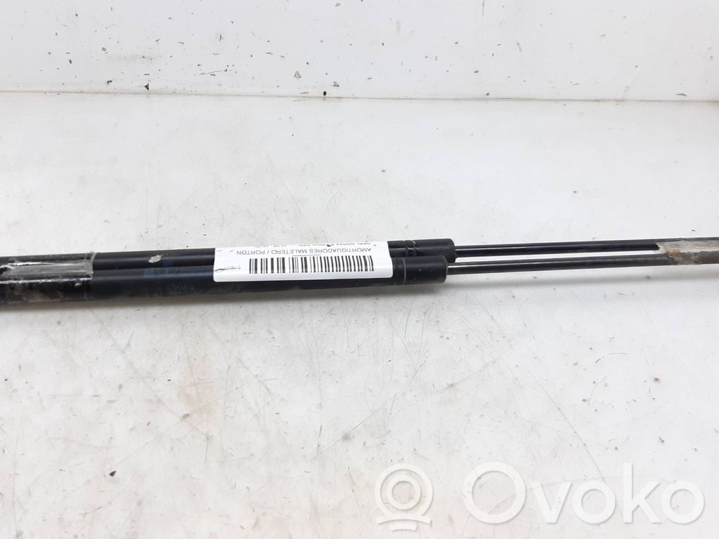 Opel Corsa B Vérin de capot arrière 