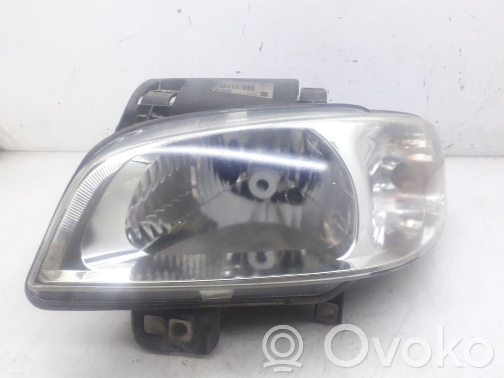 Seat Cordoba (6K) Far 