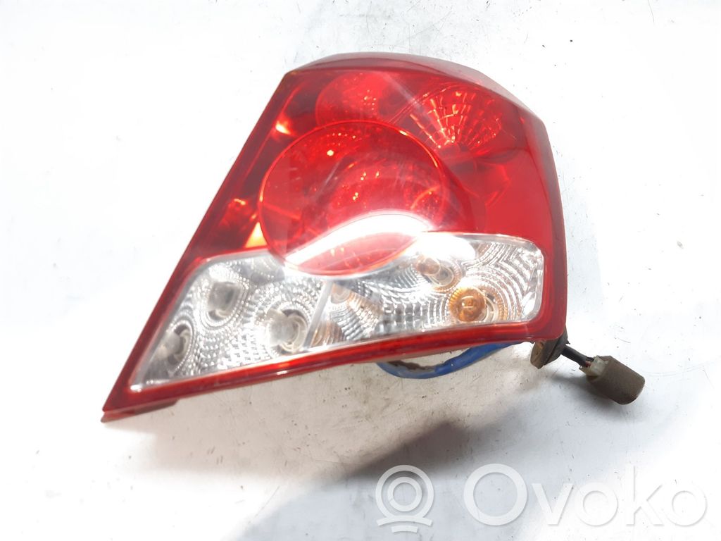 Chevrolet Kalos Lampă spate în caroserie
