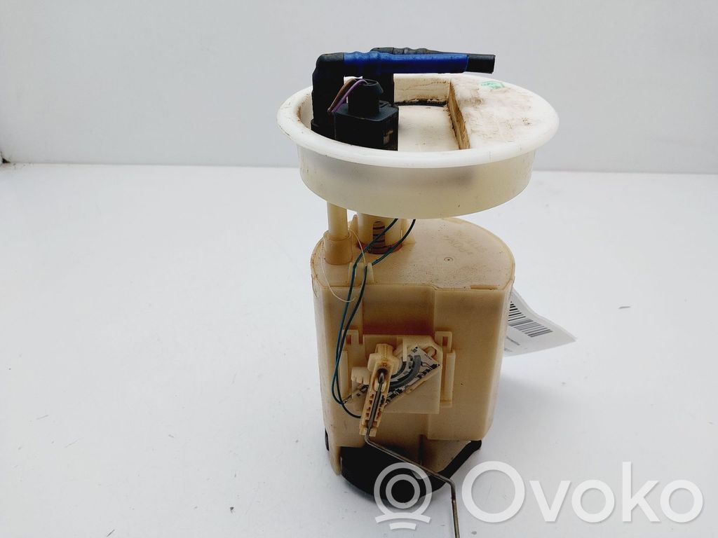 Volkswagen Golf IV Pompa carburante immersa