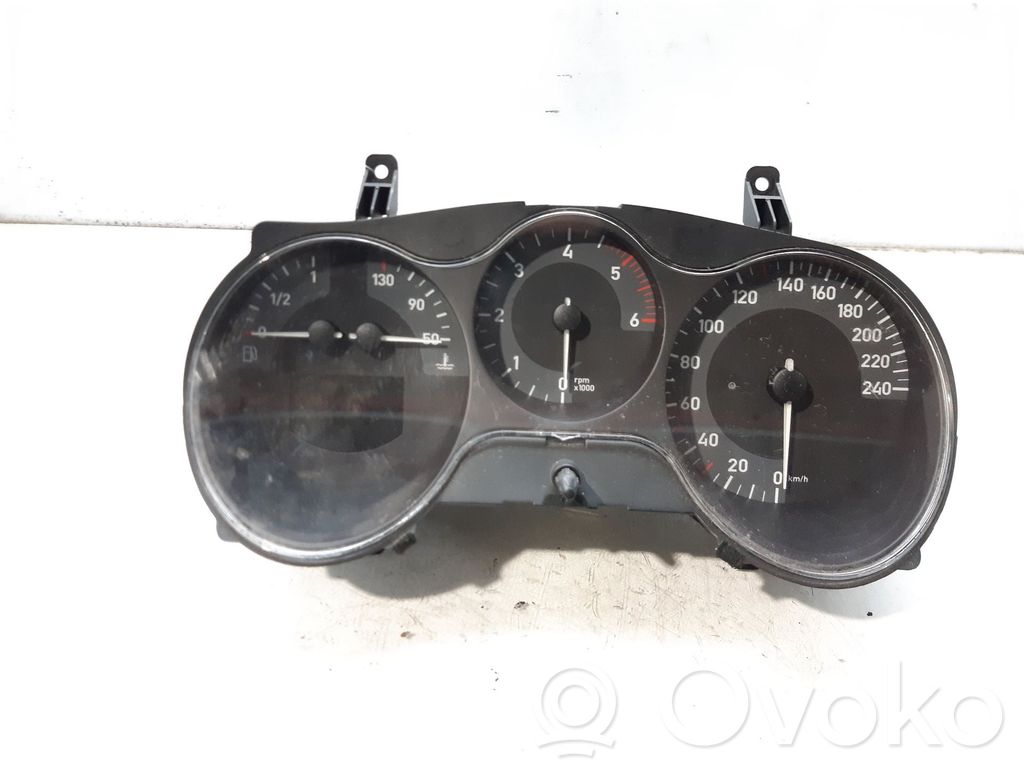 Seat Leon (1P) Geschwindigkeitsmesser Cockpit 