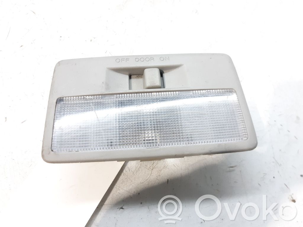 Luz del asiento delantero   7E29