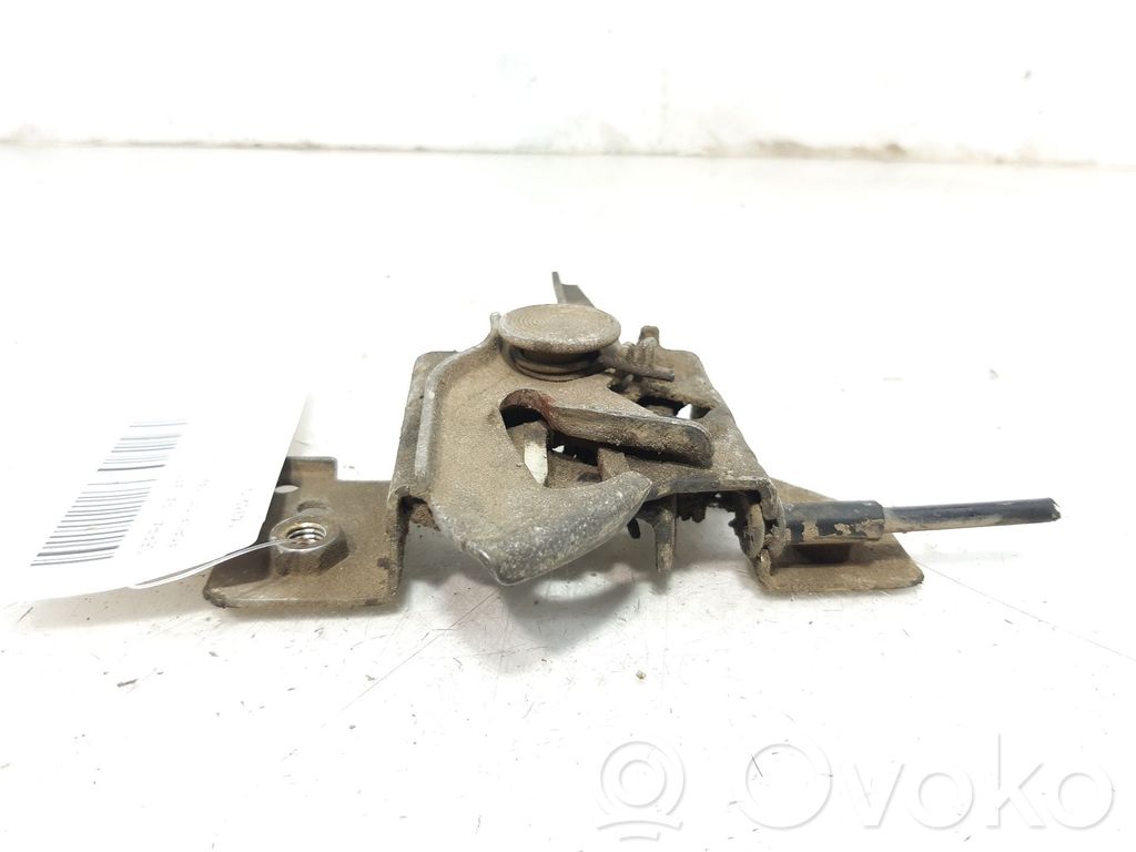 Tie down hook / loop   1474279