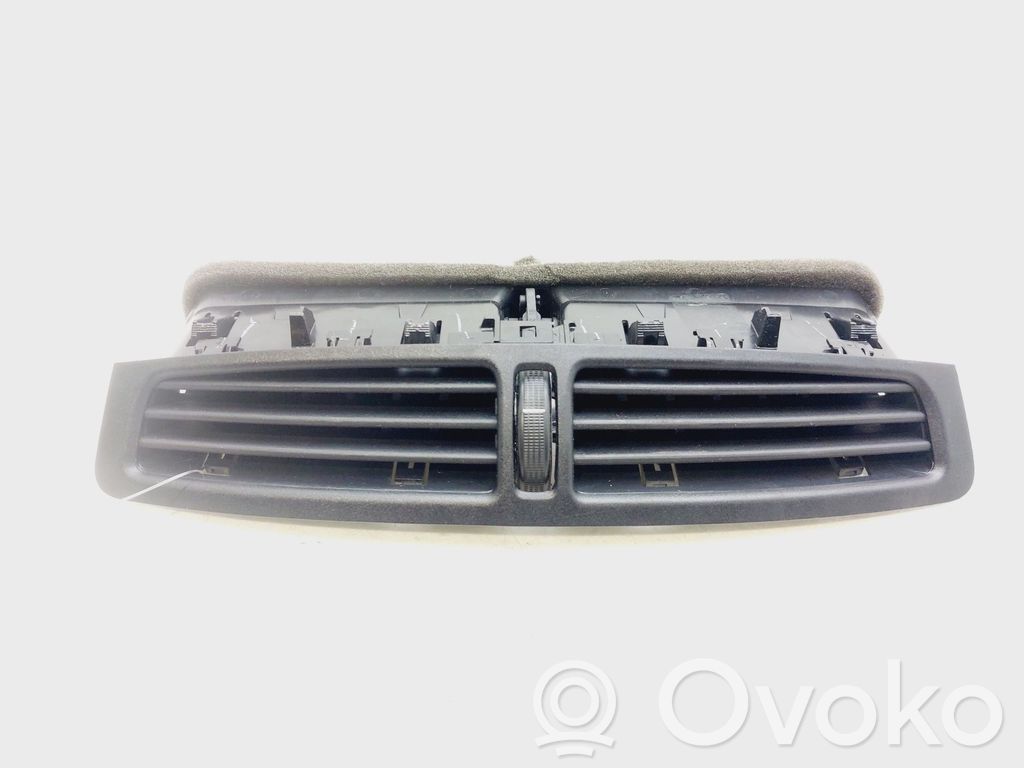Ford Grand C-MAX Rejilla de ventilación central del panel 