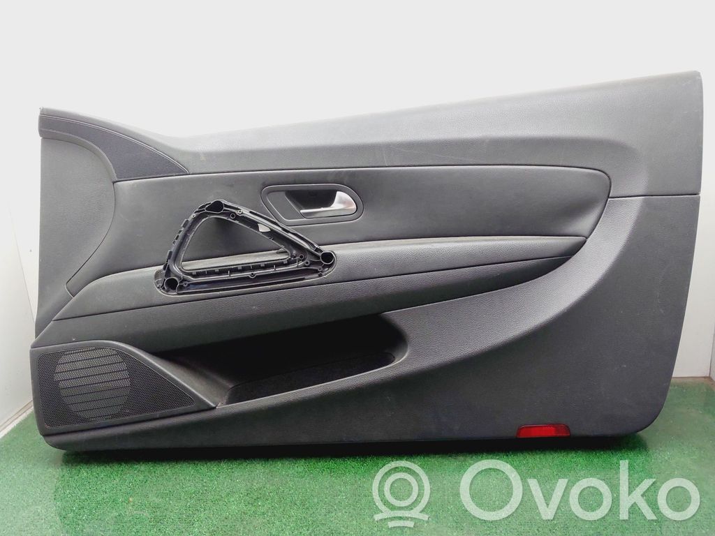 Etuoven verhoilu   1K8867012AT