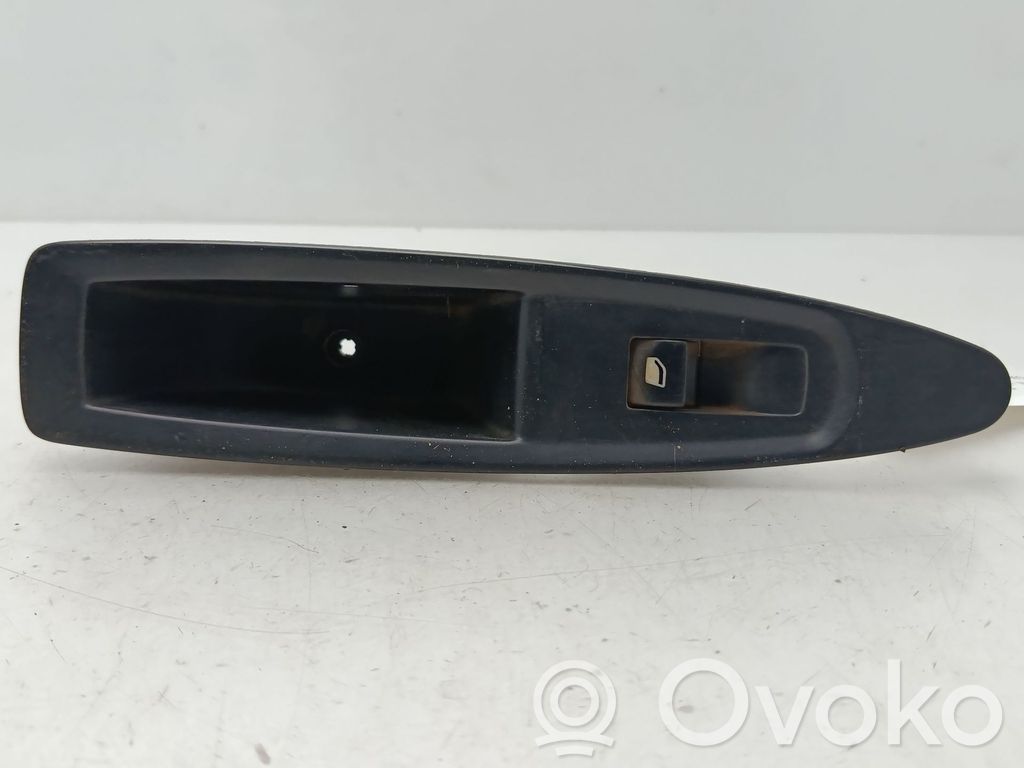 Citroen C4 I Interruptor del elevalunas eléctrico 