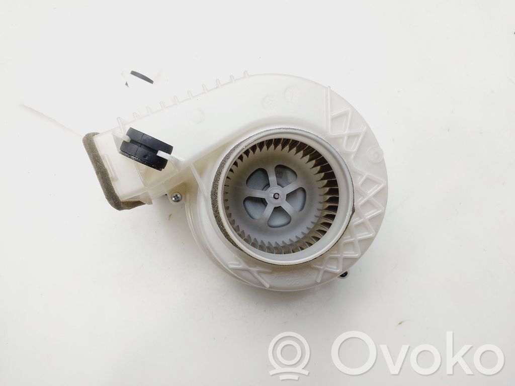 Lexus IS III XE30 Ventilator aerotermă 