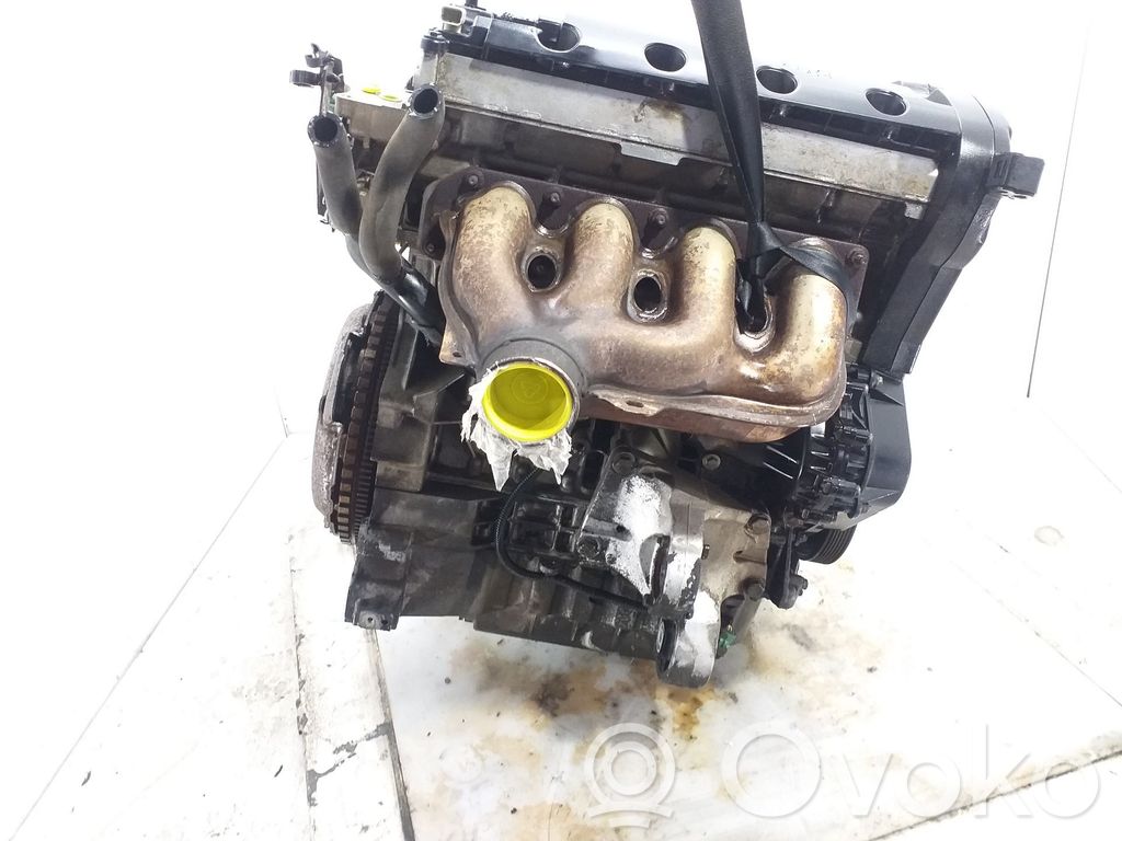 Peugeot 406 Двигатель 